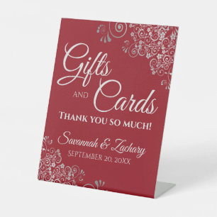 Hochzeitsgeschenke & Karten Silver Frills auf Crim Sockelschild