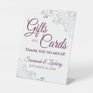 Hochzeitsgeschenke und Karten Lacy Silver Magenta  Sockelschild