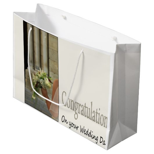 Hochzeitsgeschenktasche für Glückwünsche Große Geschenktüte (Vorderseite Schrägansicht)