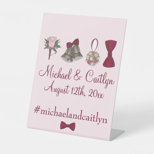 Hochzeitsglocken Blume Bow Krawatte Personalisiert Sockelschild (Vorderseite)