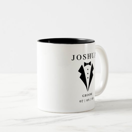 HochzeitsGROOM Personalisierter Name und Datum Tux Zweifarbige Tasse (VorderseiteRechts)
