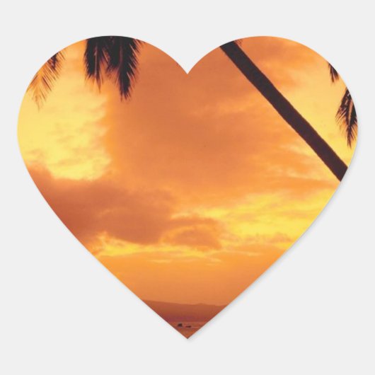 Hochzeitsherzen Palmenbaum über den Wasserhärten Herz-Aufkleber (Vorderseite)