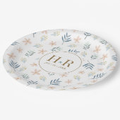 Hochzeitsinitialen-Papierplatte mit Wildblumenmust Pappteller (Schrägansicht)