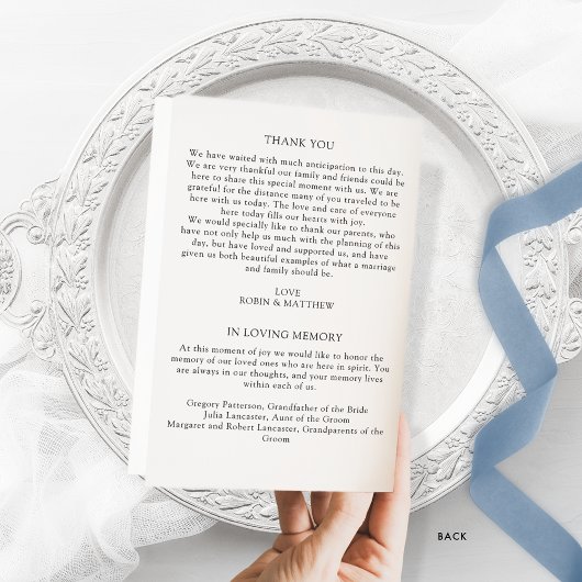 Hochzeitskalender mit Blütenblättern