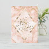 Hochzeitskalligraphie und Verzierte Goldmarmor-Ros Save The Date (Stehend Vorderseite)