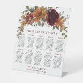 Hochzeitskarte für Burgund Burnt Orange Floral Sockelschild (Vorderseite)