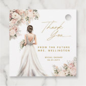 Hochzeitskleid Brünettes florales Brautparty Gown Geschenkanhänger (Rückseite)