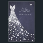Hochzeitskleid elegante Brautparty-Tipp-Karte<br><div class="desc">Weiß glänzende Diamanten Hochzeitskleid auf einem dunkelblauen Chalkboard-Hintergrund um Mitternacht,  was eine einfache,  moderne und elegante Brautparty-Tipp-Karte macht.</div>