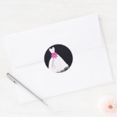 Hochzeitskleid mit rosa tropischer Blume Bouquet Runder Aufkleber (Umschlag)