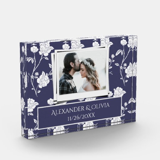 Hochzeitskoppel-Foto für Navy-Rose Fotoblock (Links)