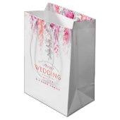 Hochzeitskorallenrosa Blume Dankeschön Geschenktas Mittlere Geschenktüte (Vorderseite Schrägansicht)