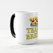 Hochzeitskrone Team Bride Verwandlungstasse (Vorderseite Links)