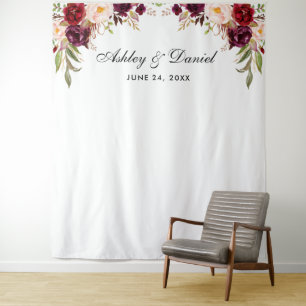 Hochzeitskulisse Burgunder Blumen Foto Booth Requi Wandteppich