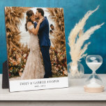 Hochzeitskundige Polyakryline aus pastellfarbenem  Fotoplatte<br><div class="desc">Eine moderne Hochzeitsplakette mit festem Foto und Namen. Einfache,  minimalistische Hochzeitsmemento,  mit einem üppig erdigen boho Hintergrund. Fügen Sie Ihr eigenes kreatives Foto und Ihren eigenen Hintergrund hinzu.</div>