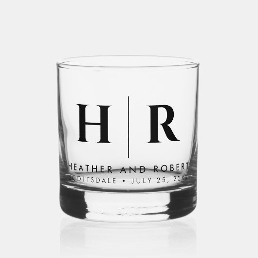 Hochzeitsmonogramm Moderne Braut und Bräutigam Whiskyglas (Vorderseite)