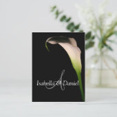 Hochzeitspostkarten Calla Lily A Monogramme Postkarte (Stehend Vorderseite)