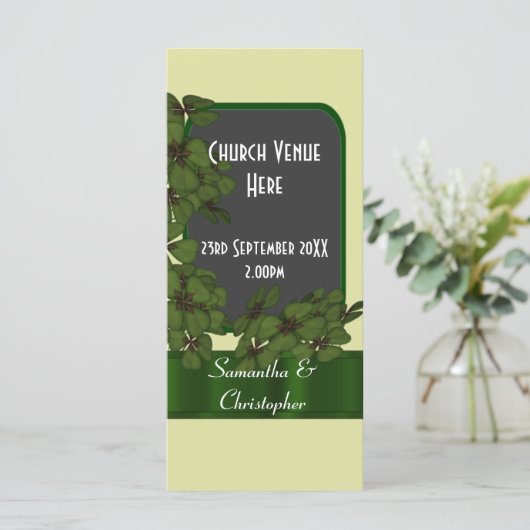 Hochzeitsprogramm für grünes irisches Kleeblatt Programm (Stehend Vorderseite)