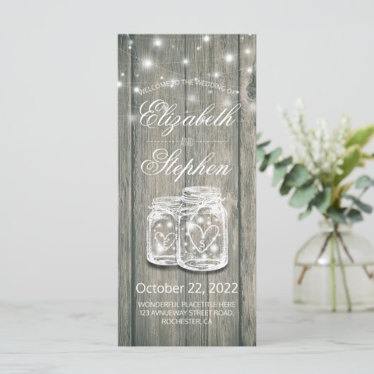 Hochzeitsprogramm Rustic Wood Mason Jar String Lig Programm (Stehend Vorderseite)