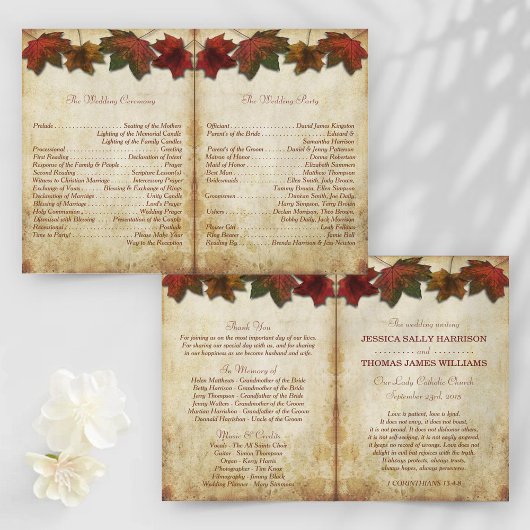 Hochzeitsprogramm-Vorlage im Herbstlaub-Design (zw