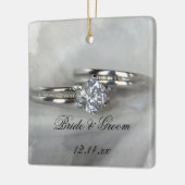 Hochzeitsrennen auf Grau Keramikornament (Links)