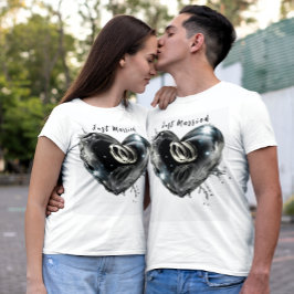Hochzeitsringe im Herzen T-Shirt