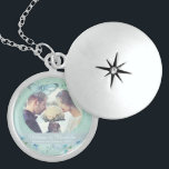 Hochzeitsschlüssel Medaillon<br><div class="desc">Personalisierte Gastgeschenk Hochzeiten,  Geschenke und Keepsakes mit einer hübschen Aquarellmalerei eines blauen Schmetterlings und Blume,  die Ihr Foto mit einem sanften romantischen Filter über Ihrem Bild umrahmen,  um Kunst und Fotografie perfekt miteinander zu verbinden.</div>