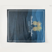 Hochzeitsstand Foto Booth Hintergrund Gold Ananas  Wandteppich (Vorderseite (Horizontal))