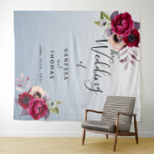 Hochzeitsstaubblauer Bordeaux-Foto im Hintergrund Wandteppich (Beispiel (Horizontal))