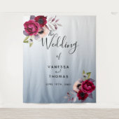 Hochzeitsstaubblauer Bordeaux-Foto im Hintergrund Wandteppich (Vorderseite)