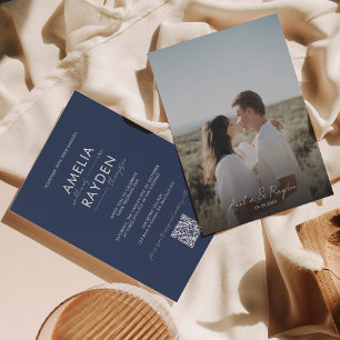 Hochzeitsszenario für Navy Blue Typografy Script F Einladung