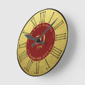 Hochzeitstag / Ruhestand nach Maß Runde Wanduhr (Winkel)