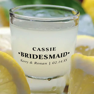 Hochzeitstag und Namen Bridesmaid Personalisiert Schnapsglas