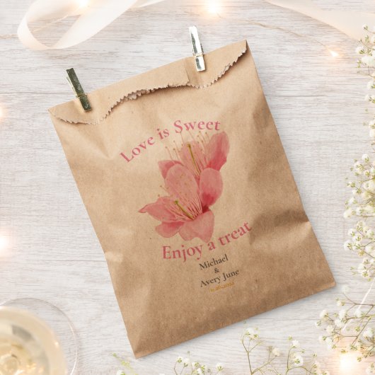 Hochzeitstasche mit rosa Leckerei Geschenktütchen (Ausgeschnitten)