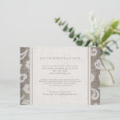 Hochzeitsunterkunft auf dem Land mit Spitzen und B Begleitkarte (Stehend Vorderseite)