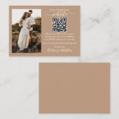 Hochzeitswebsite QR Foto Taupe Enclosure Card Begleitkarte (Vorne/Hinten)
