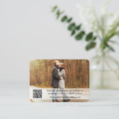 Hochzeitswebsite QR Overlay Foto Kraft Begleitkarte (Stehend Vorderseite)