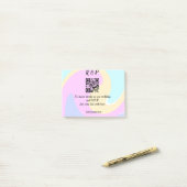 Hochzeitswebsite RSVP QR-Code Name Text hinzufügen Post-it Klebezettel (Auf Schreibtisch)