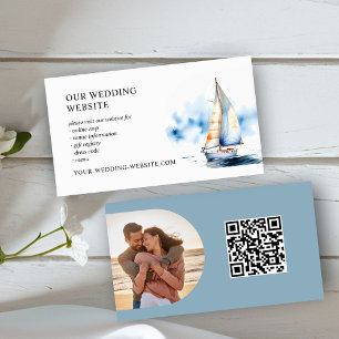 Hochzeitswebsite und QR-Code für Segelboot am Meer Begleitkarte
