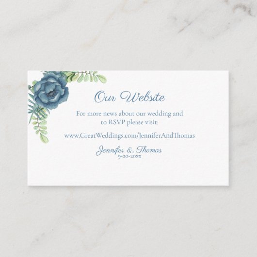 Hochzeitswebsite von Dusty Blue Floral Succulents Begleitkarte (Vorderseite)