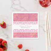 Hochzeitsweiße Spitze auf Lachs-Rosa-Papierserviet Serviette (Beispiel)