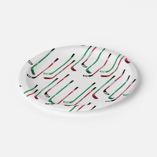 Hockey Christmas Red & Green Hockey Sticks Pappteller (Schrägansicht)
