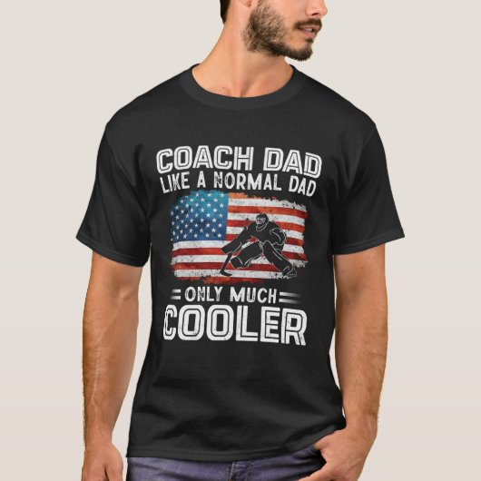 Hockey Coach Vater Hockey Goalie USA Flagge Pullov T-Shirt (Vorderseite)