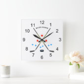 Hockey Crossed Sticks and Puck Quadratische Wanduhr (Zuhause)