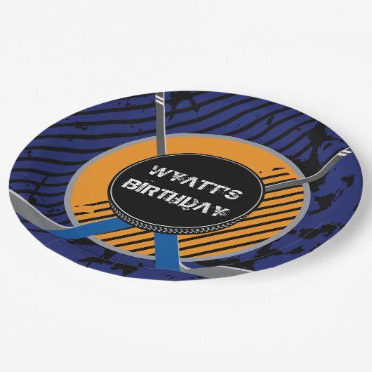 Hockey-Geburtstag 9 Zoll-Pappteller Pappteller (Schrägansicht)