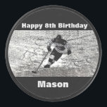 Hockey-Kobold-Geburtstag personalisiert Eishockey Puck<br><div class="desc">Sie können diesen Kobold mit jedem möglichem Bild oder Text besonders anfertigen.</div>