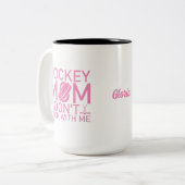 Hockey-Mama nicht mit meiner lustigen Pink-Girly p Zweifarbige Tasse (Vorderseite Links)