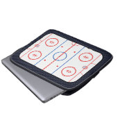 Hockey-Rink-Diagramm auf Blue Carbon Fibre-Stil Laptopschutzhülle (Vorne Knopf)