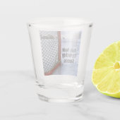 Hockey Saison Eiszeit Spaß Puck Schnapsglas (Rückseite)