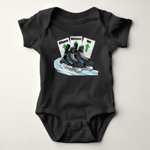 Hockey-Schlittschuhläufer mit Statistikkarten - Ba Baby Strampler