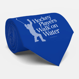 Hockey-Spieler-Weg auf der Wasser-Krawatte Krawatte